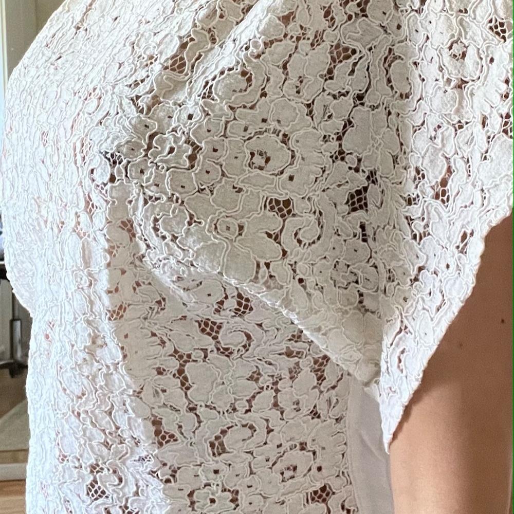 White Top - Picture 2 of 5